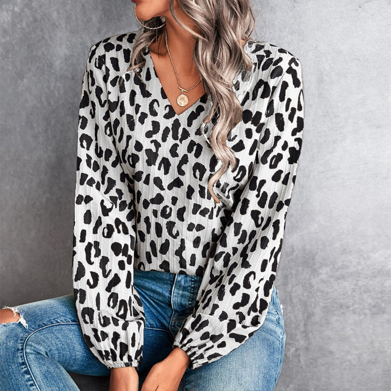 Elegant Animal V-neck Shirt