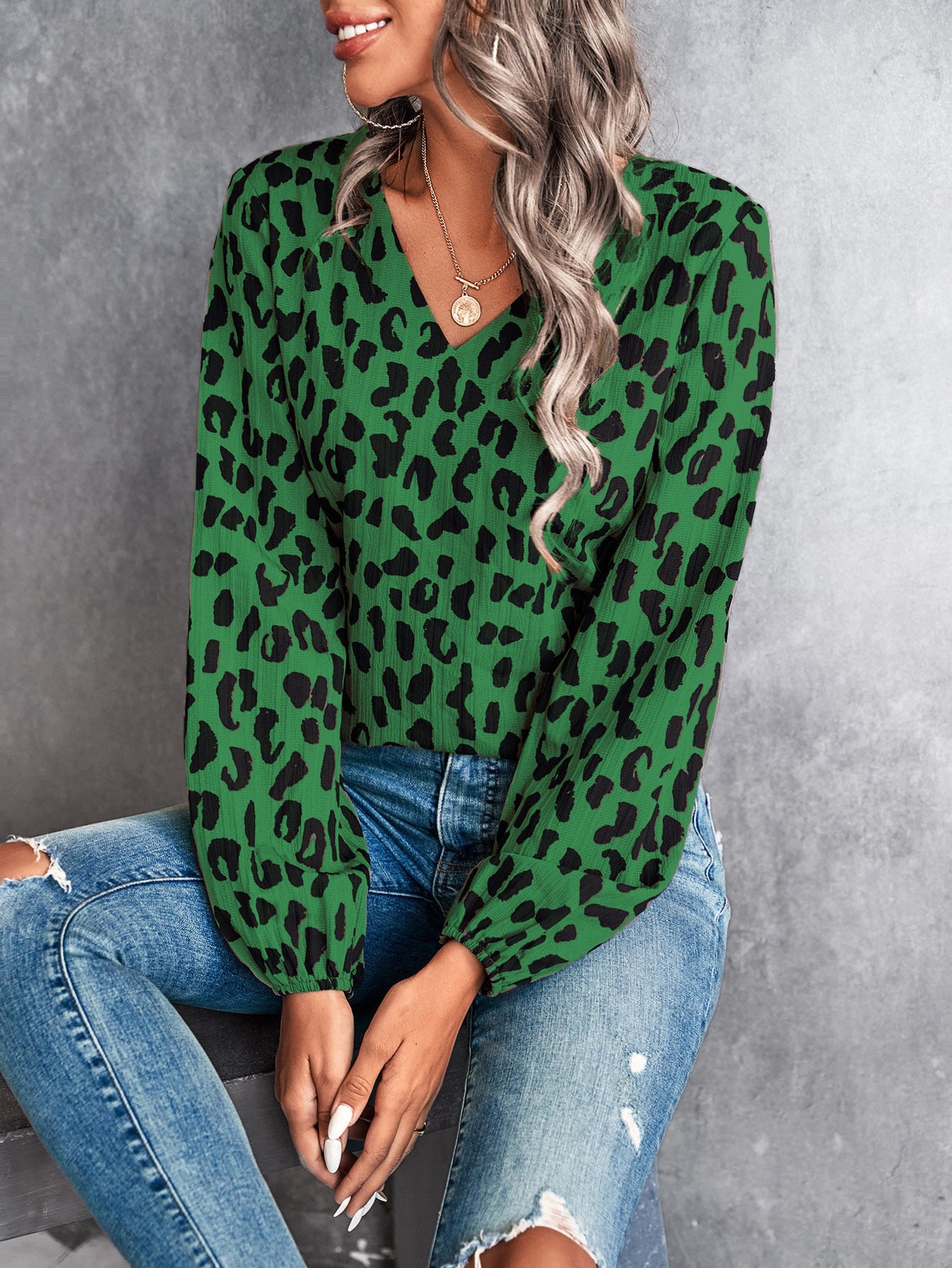 Elegant Animal V-neck Shirt